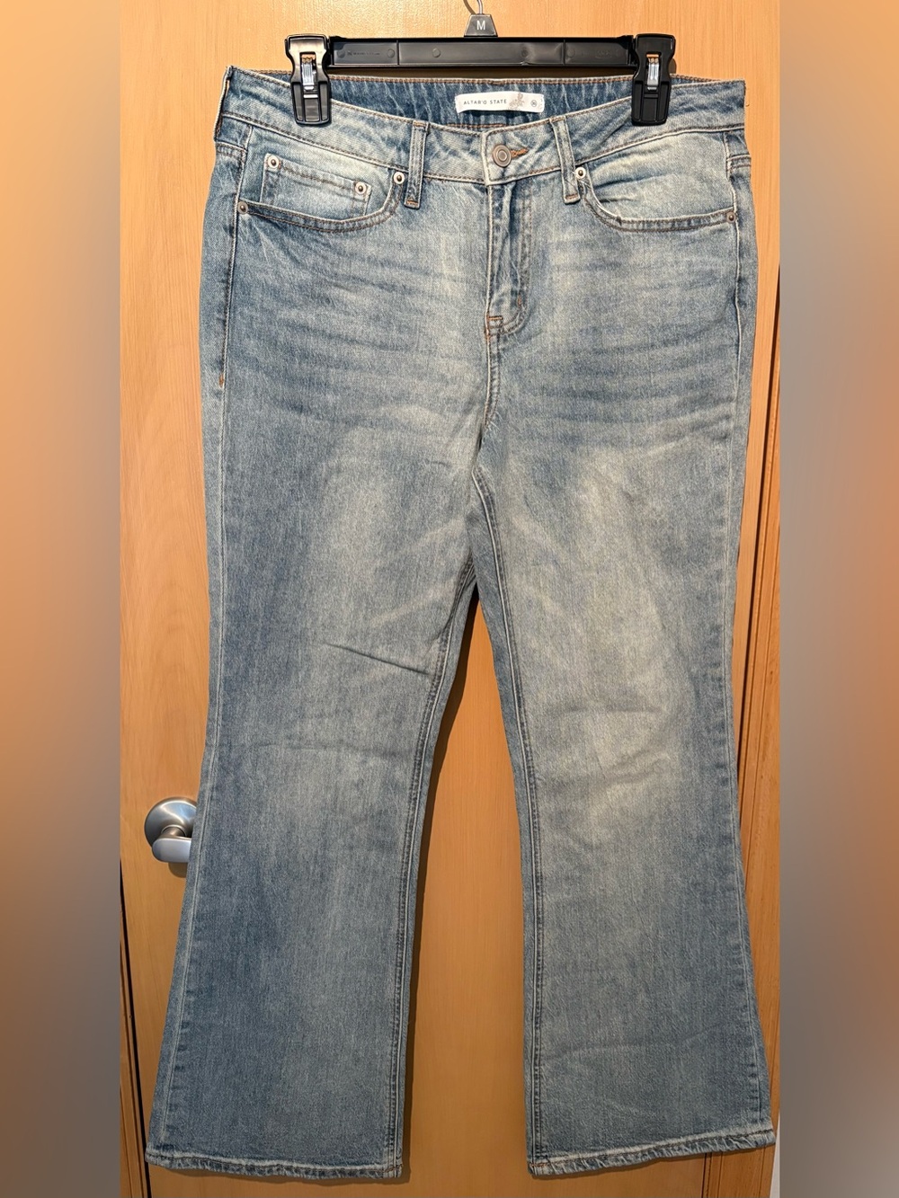 Altar'd State women's light-wash flare jeans NWT Sizes 31 & 32 mid to high rise